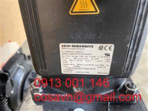 Bộ động cơ servo đồng bộ và hộp số từ SEW-EURODRIVE 01.7800905501.0002X19